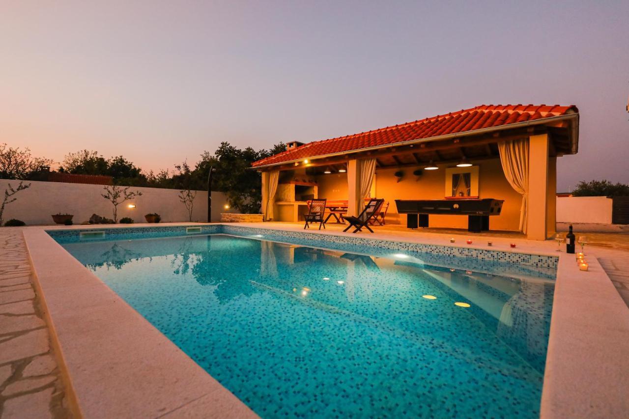 Villa Luka Pridraga Exterior foto